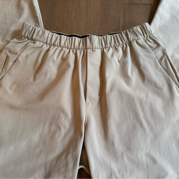 Lululemon ABC Pull-On Pants medium in Trench color - Picture 7 of 13